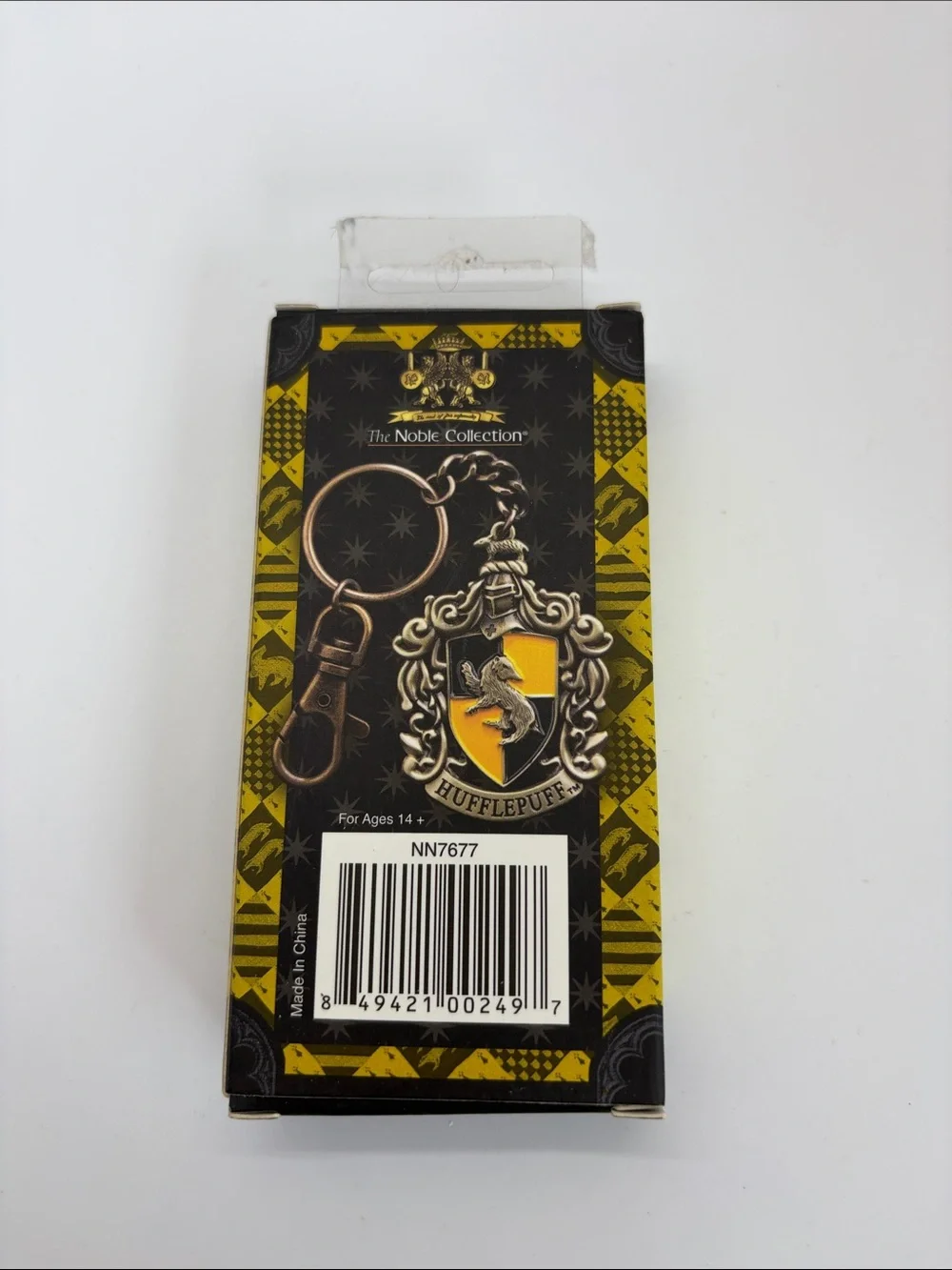 Warner Bros. Harry Potter Hufflepuff Crest Keychain - Yellow & Black